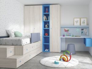 Dormitorio juvenil con compacta con cajones, escalera, armario y zona estudio
