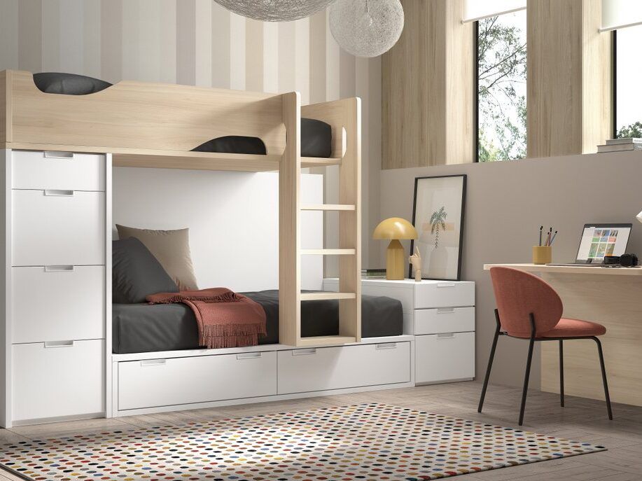 Cama tren con contenedores y mesa de estudio