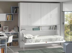 cama abatible con armario de puertas plegables y estantes interiores