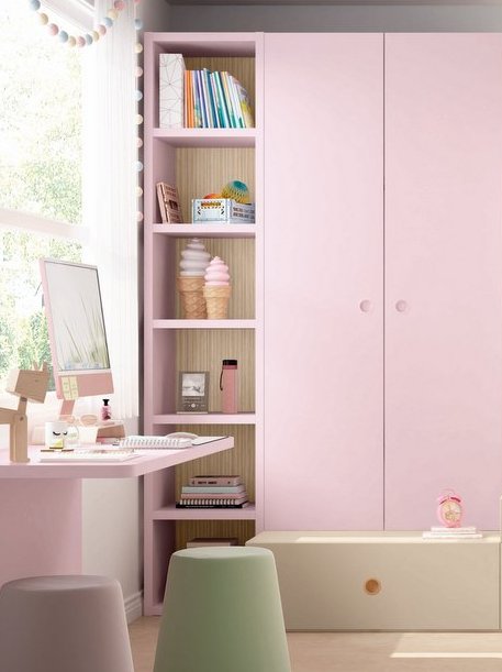 Librería desde el suelo